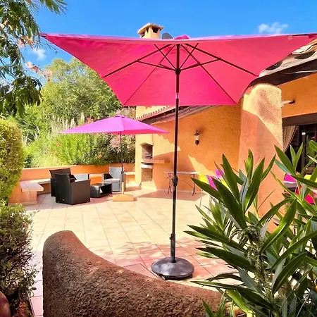 Villa Charmante A Porto-Vecchio Avec Vue Sur La Montagne. Villa *
