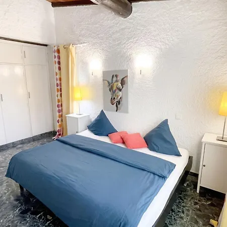 Villa Charmante A Porto-Vecchio Avec Vue Sur La Montagne.